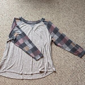 Maurices Beige Top with Plaid Sleeves